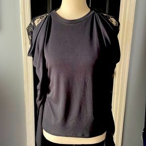 Cool/sexy black top 🖤